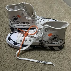 Off white/ converse